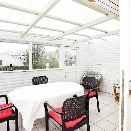 Hébergement de vacances Two-bedroom Holiday In 1 Bogense