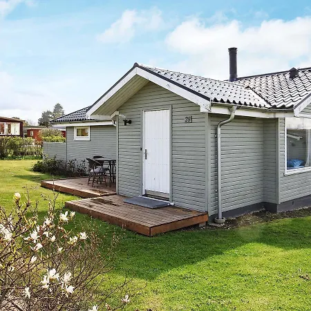 Two-bedroom Holiday In 1 Hébergement de vacances