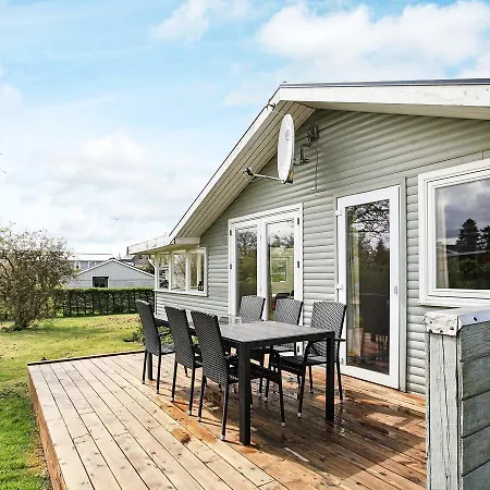 Two-bedroom Holiday In 1 Hébergement de vacances