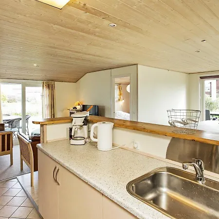 Hébergement de vacances Two-bedroom Holiday In 1 Bogense