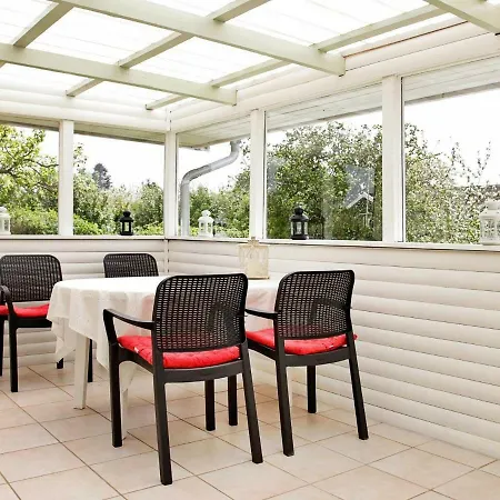 Hébergement de vacances Two-bedroom Holiday In 1 Bogense